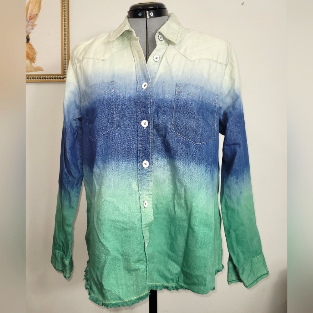 Free People Before Sunrise Ombré Denim Tie Dye Button Down Denim Shirt Size M